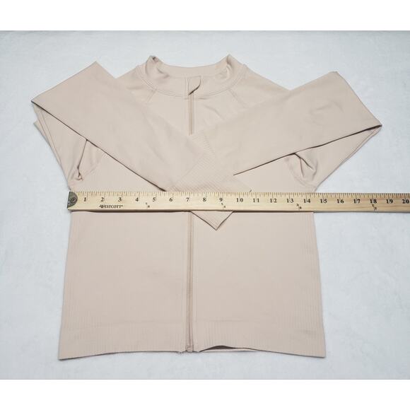 Joy Lab Women's Activewear Top Size S Stylish, Lightweight & Versatile - Picture 5 of 7